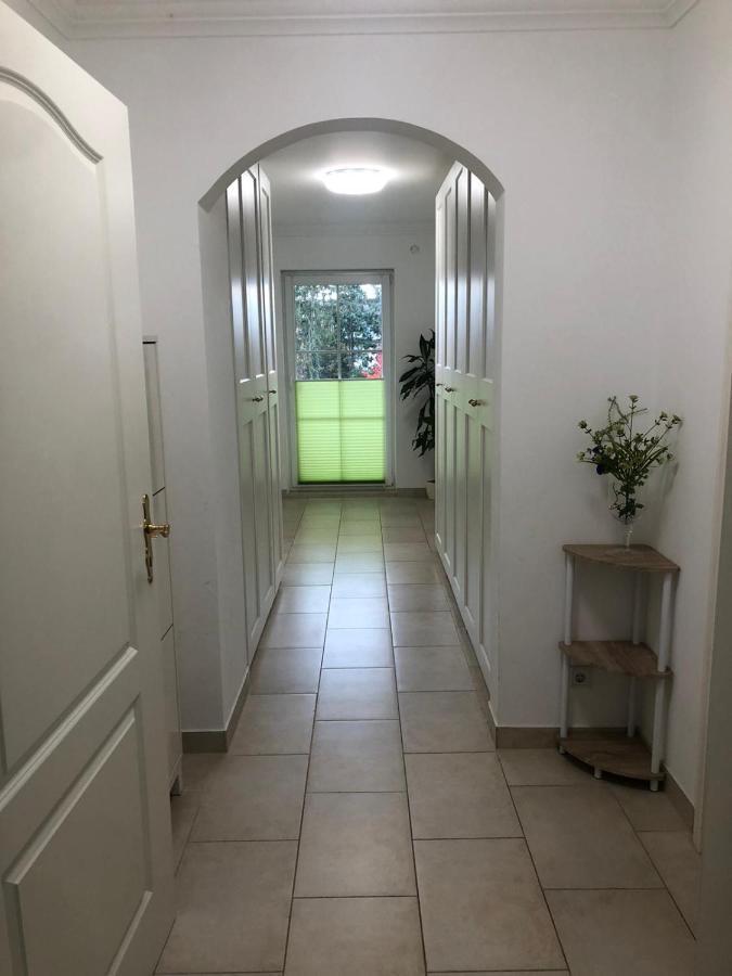 Grosses 4 Zimmer Apartment Naehe Messe Ганновер Экстерьер фото